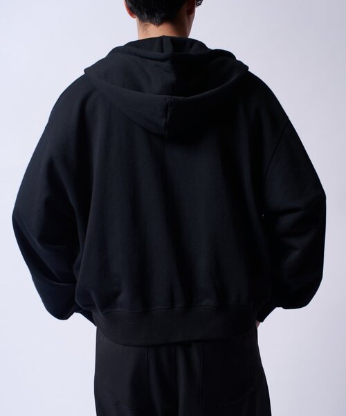 Lui's（ルイス）の「【Neucon/ニューコン】ロゴ刺繍ダブルZIP