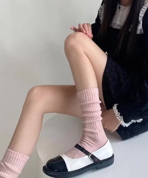 Port（ポート）の「【 Port / ポート 】 ニュアンスカラー リブ ルーズ ハイソックス #（ソックス/靴下・レディース・ホワイト/ブラック/アイボリー/ライトピンク/ブルー系その他/ピンク・FREE）」の6枚目の写真