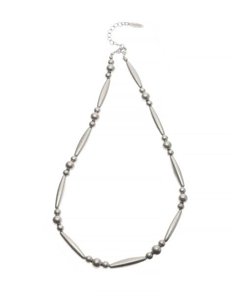 Ungrid(アングリッド)の「モチーフビーズショートネックレス(ネックレス・レディース・シルバー・FREE)」の2枚目の写真