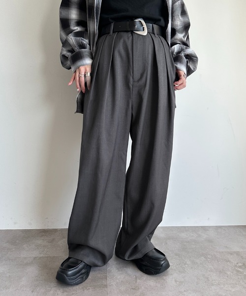 apres jour mignon（アプレジュールミニョン）の「【SETUP可能】ボリュームタックパンツ（スラックス・レディース・ネイビー/ブラック/チャコールグレー/グレー・SMALL/X-LARGE/MEDIUM）」の11枚目の写真