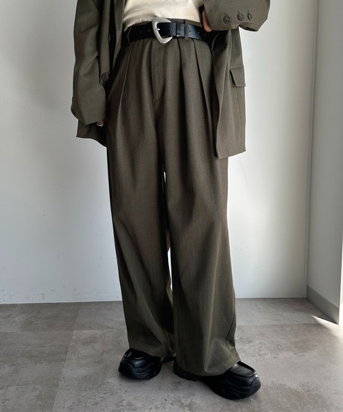 apres jour mignon（アプレジュールミニョン）の「【SETUP可能】ボリュームタックパンツ（スラックス・レディース・ネイビー/ブラック/チャコールグレー/グレー・SMALL/X-LARGE/MEDIUM）」の17枚目の写真