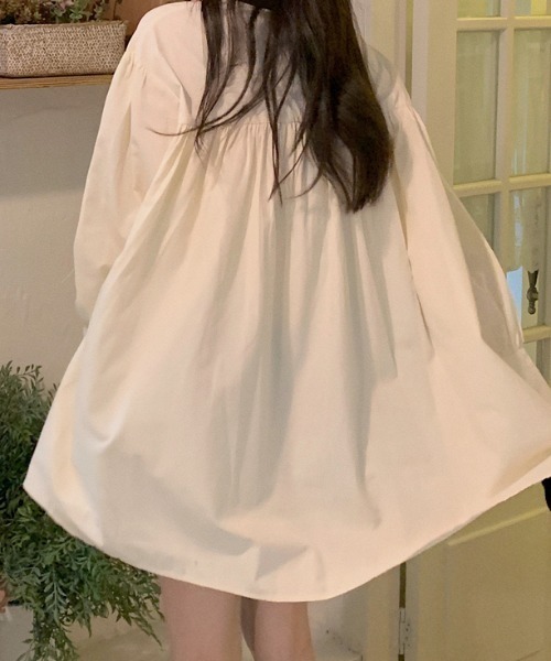 Teem Store（チームストア）の「リボンタイ付きパフスリーブミニシャツワンピース（シャツワンピース・レディース・アイボリー・L/M）」の7枚目の写真