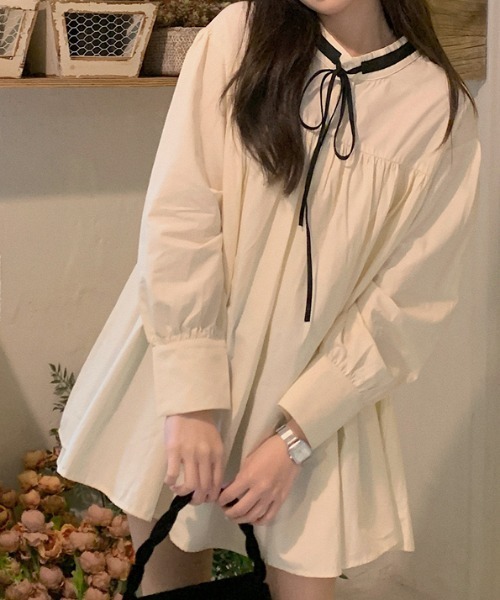 Teem Store（チームストア）の「リボンタイ付きパフスリーブミニシャツワンピース（シャツワンピース・レディース・アイボリー・L/M）」の9枚目の写真