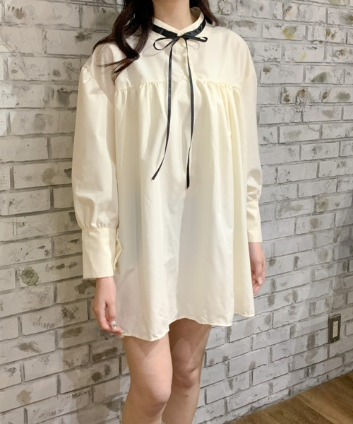 Teem Store（チームストア）の「リボンタイ付きパフスリーブミニシャツワンピース（シャツワンピース・レディース・アイボリー・L/M）」の12枚目の写真