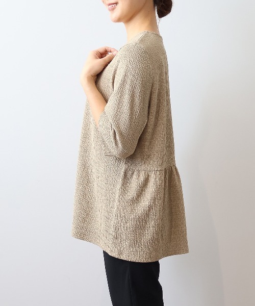 MB mint breeze(エムビーミントブリーズ)の「【L~5L 大きいサイズ】シャーリングニットバックギャザープルオーバー(Tシャツ/カットソー・レディース・ブラック/グリーン/カーキ・5L/3L/LL/4L/L)」の12枚目の写真