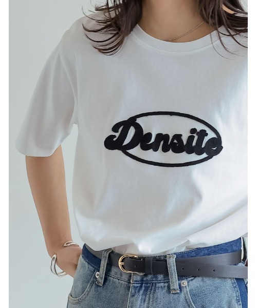 Re:EDIT（リエディ）の「[華奢見えが叶う][UVカット][接触冷感][紫外線対策]チェーン刺繍ロゴTシャツ（Tシャツ/カットソー・レディース・ブラック/ホワイト/ホワイト系その他・MEDIUM/LARGE）」の4枚目の写真