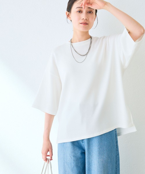 CROSS FUNCTION（クロスファンクション）の「《シワになりにくい》なめらかダンボール ビッグシルエットTシャツ【CF/クロスファンクション】（Tシャツ/カットソー・レディース・ライトピンク/ライトイエロー/オフホワイト/ライトグレー/ブラウン/ブラック・L/M/LL）」の2枚目の写真