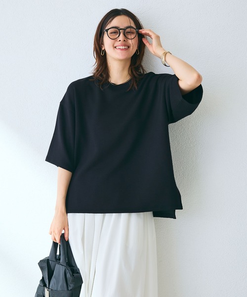 CROSS FUNCTION（クロスファンクション）の「《シワになりにくい》なめらかダンボール ビッグシルエットTシャツ【CF/クロスファンクション】（Tシャツ/カットソー・レディース・ライトピンク/ライトイエロー/オフホワイト/ライトグレー/ブラウン/ブラック・L/M/LL）」の10枚目の写真