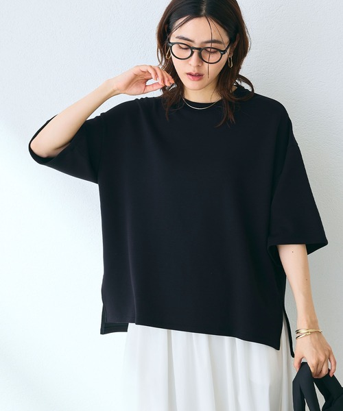 CROSS FUNCTION（クロスファンクション）の「《シワになりにくい》なめらかダンボール ビッグシルエットTシャツ【CF/クロスファンクション】（Tシャツ/カットソー・レディース・ライトピンク/ライトイエロー/オフホワイト/ライトグレー/ブラウン/ブラック・L/M/LL）」の13枚目の写真