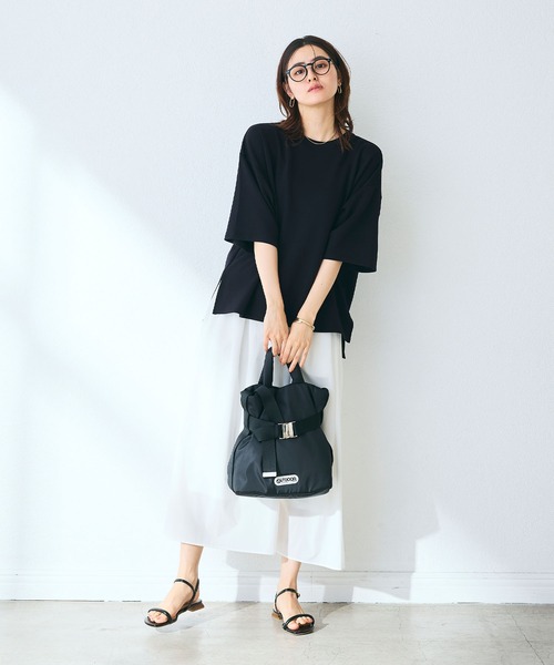 CROSS FUNCTION（クロスファンクション）の「《シワになりにくい》なめらかダンボール ビッグシルエットTシャツ【CF/クロスファンクション】（Tシャツ/カットソー・レディース・ライトピンク/ライトイエロー/オフホワイト/ライトグレー/ブラウン/ブラック・L/M/LL）」の16枚目の写真