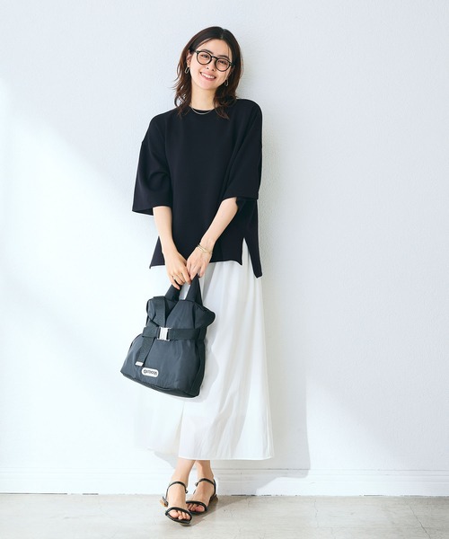 CROSS FUNCTION（クロスファンクション）の「《シワになりにくい》なめらかダンボール ビッグシルエットTシャツ【CF/クロスファンクション】（Tシャツ/カットソー・レディース・ライトピンク/ライトイエロー/オフホワイト/ライトグレー/ブラウン/ブラック・L/M/LL）」の17枚目の写真