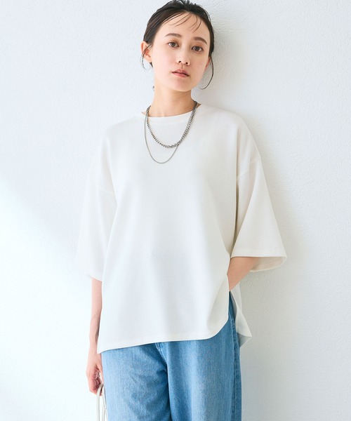 CROSS FUNCTION（クロスファンクション）の「《シワになりにくい》なめらかダンボール ビッグシルエットTシャツ【CF/クロスファンクション】（Tシャツ/カットソー・レディース・ライトピンク/ライトイエロー/オフホワイト/ライトグレー/ブラウン/ブラック/ネイビー・L/M/LL）」の13枚目の写真
