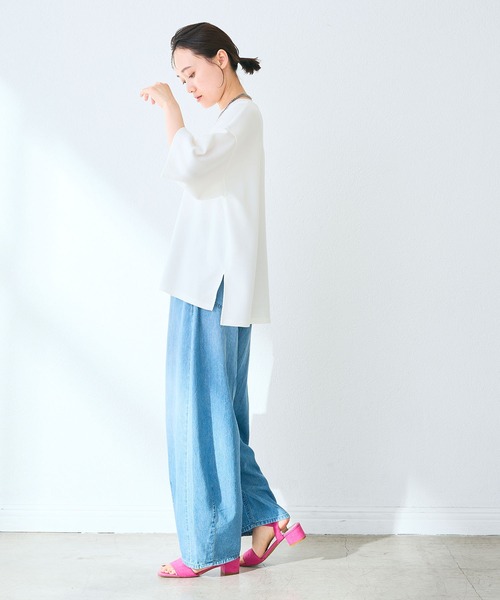 CROSS FUNCTION（クロスファンクション）の「《シワになりにくい》なめらかダンボール ビッグシルエットTシャツ【CF/クロスファンクション】（Tシャツ/カットソー・レディース・ライトピンク/ライトイエロー/オフホワイト/ライトグレー/ブラウン/ブラック/ネイビー・L/M/LL）」の17枚目の写真
