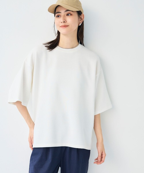 CROSS FUNCTION（クロスファンクション）の「《シワになりにくい》なめらかダンボール ビッグシルエットTシャツ【CF/クロスファンクション】（Tシャツ/カットソー・レディース・ライトピンク/ライトイエロー/オフホワイト/ライトグレー/ブラウン/ブラック/ネイビー・L/M/LL）」の20枚目の写真
