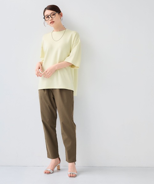 CROSS FUNCTION（クロスファンクション）の「《シワになりにくい》なめらかダンボール ビッグシルエットTシャツ【CF/クロスファンクション】（Tシャツ/カットソー・レディース・ライトピンク/ライトイエロー/オフホワイト/ライトグレー/ブラウン/ブラック/ネイビー・L/M/LL）」の22枚目の写真