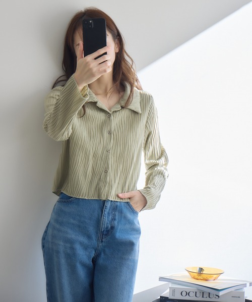 RU.TI.LE（ルチル）の「【RU.TI.LE】ウェーブカットジャガードトップス（Tシャツ/カットソー・レディース・カーキ/ホワイト/ベージュ・MEDIUM）」の16枚目の写真