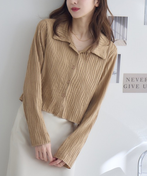 RU.TI.LE（ルチル）の「【RU.TI.LE】ウェーブカットジャガードトップス（Tシャツ/カットソー・レディース・カーキ/ホワイト/ベージュ・MEDIUM）」の8枚目の写真