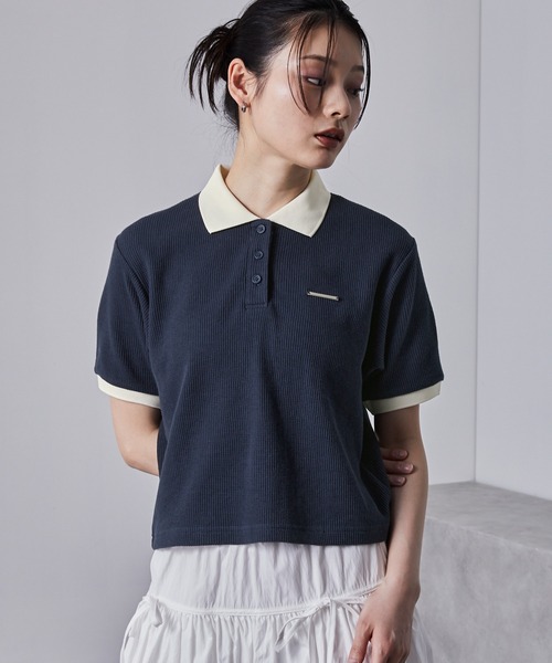 nui nullu(ヌイヌル)の「【nui nullu】メタルプレートリンガークロップドワッフルポロシャツ(ポロシャツ・レディース・ネイビー/オフホワイト/ブラック/サックスブルー/ワイン・FREE)」の11枚目の写真