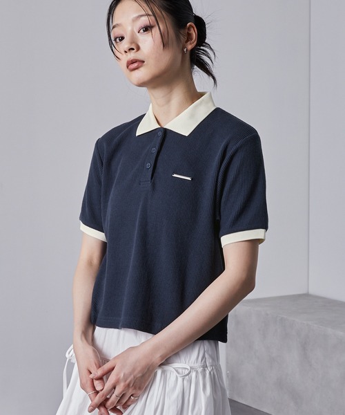 nui nullu(ヌイヌル)の「【nui nullu】メタルプレートリンガークロップドワッフルポロシャツ(ポロシャツ・レディース・ネイビー/オフホワイト/ブラック/サックスブルー/ワイン・FREE)」の14枚目の写真