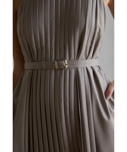 Estella.K(エステラケー)の「Emilia Pleated Dress タックプリーツタンクロングドレス(ワンピース・レディース・ベージュ/グレー・FREE)」の15枚目の写真