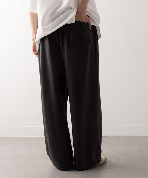 HAUS(ハウス)の「【HAUS】センタークリースワイドストレートスウェットパンツ(スウェットパンツ・メンズ・ブラック系その他2/ブラック/グレー・LL/L/M)」の9枚目の写真