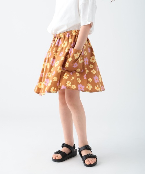 BAYFLOW（ベイフロー）の「[セットアップで着用可能☆]リゾート柄スカート(KIDS)（スカート・キッズ・ブラック/ネイビー/ブラウン・110cm/120cm/130cm/140cm/150cm）」の3枚目の写真