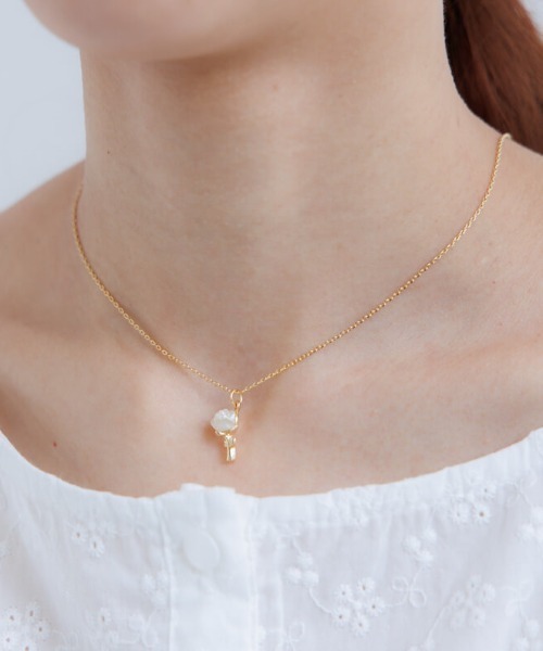 flower（フラワー）の「ミニローズネックレス（ネックレス・レディース・シルバー/ゴールド・FREE）」の2枚目の写真