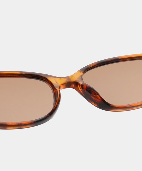 A.Kjaerbede（エキアビド）の「MACY（サングラス・レディース・ブラック/ブラウン系/その他1/その他2・ONE SIZE）」の21枚目の写真