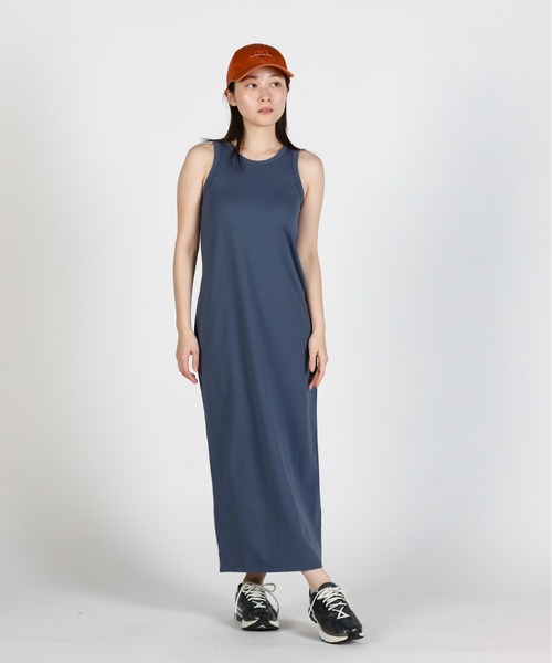 UNDER ARMOUR(アンダーアーマー)の「UAメリディアン タンク ドレス(ライフスタイル/レディース)(タンクトップ・レディース・チャコールグレー・M/XL/L/S)」の1枚目の写真