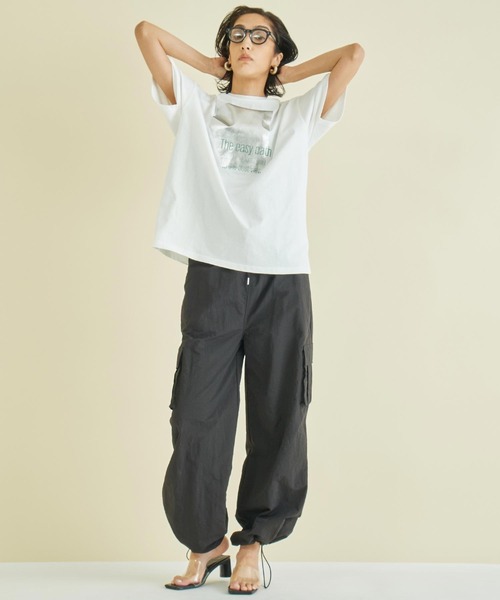 Settimissimo(セッティミッシモ)の「メタリック箔プリント×カラーロゴ オーバーサイズ Tシャツ(Tシャツ/カットソー・レディース・グリーン/レッド・FREE)」の5枚目の写真