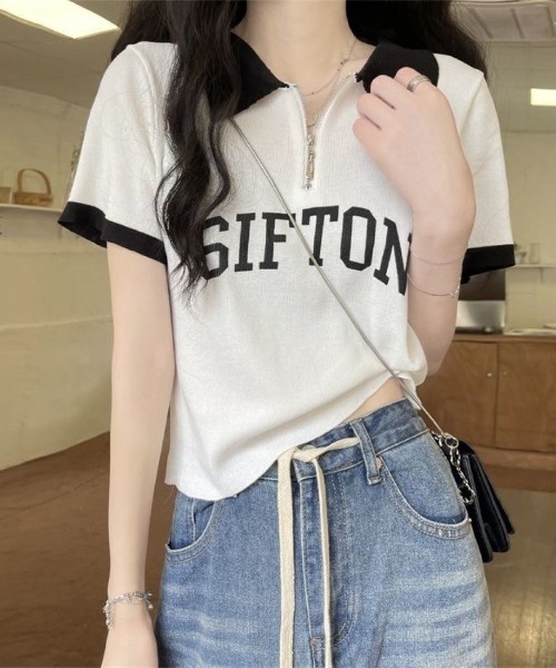 LETee(レティー)の「ハーフジップ×配色デザインが旬顔!スポーティーで大人可愛いロゴポロトップス(Tシャツ/カットソー・レディース・ブラック/ベージュ/ホワイト・FREE)」の6枚目の写真