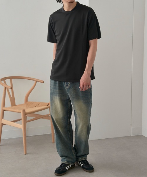 MAGASIN DE MODE Brew（マガジンデモードブリュー）の「【MAGASIN DE MODE Brew】KAITEKI+ FRESH TECH衿高Tシャツ MZJ　機能素材　接触冷感　UVカット　速乾（Tシャツ/カットソー・メンズ・ブラック/ネイビー/ホワイト・M/L/LL）」の4枚目の写真