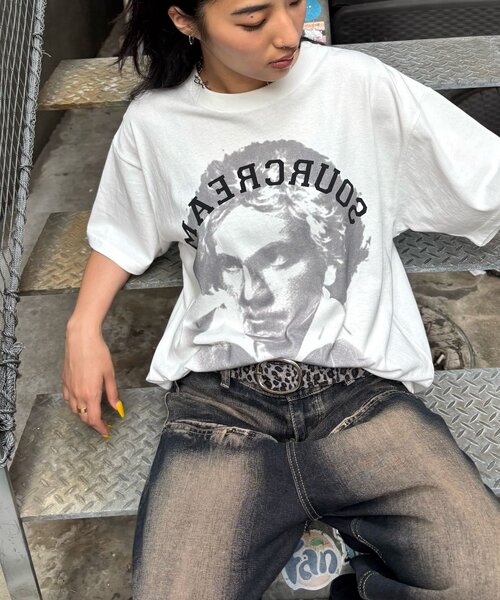 Sourcream（サワークリーム）の「【Sourcream】偉人TEE（Tシャツ/カットソー・レディース・ホワイト/グレー/ブラウン/ネイビー/チャコールグレー・LARGE/MEDIUM/SMALL）」の14枚目の写真
