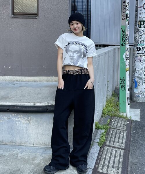 Sourcream（サワークリーム）の「【Sourcream】偉人TEE（Tシャツ/カットソー・レディース・ホワイト/グレー/ブラウン/ネイビー/チャコールグレー・LARGE/MEDIUM/SMALL）」の17枚目の写真