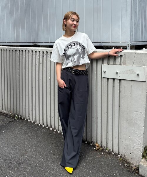 Sourcream（サワークリーム）の「【Sourcream】偉人TEE（Tシャツ/カットソー・レディース・ホワイト/グレー/ブラウン/ネイビー/チャコールグレー・LARGE/MEDIUM/SMALL）」の18枚目の写真