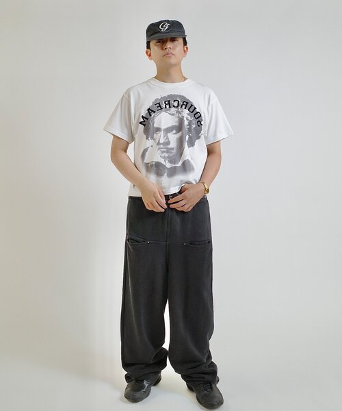 Sourcream（サワークリーム）の「【Sourcream】偉人TEE（Tシャツ/カットソー・レディース・ホワイト/グレー/ブラウン/ネイビー/チャコールグレー・LARGE/MEDIUM/SMALL）」の21枚目の写真