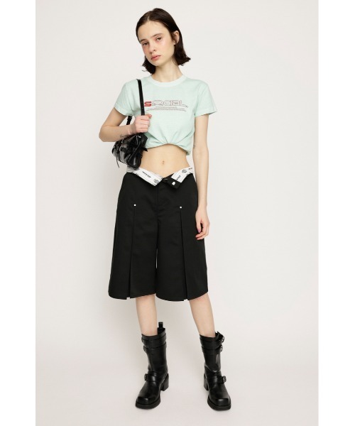 Dickies（ディッキーズ）の「Dickies(R) L/W TUCK HALF PT ディッキーズ ローウエスト タック ハーフパンツ（スラックス・レディース・ベージュ/ブラック・1/2）」の6枚目の写真