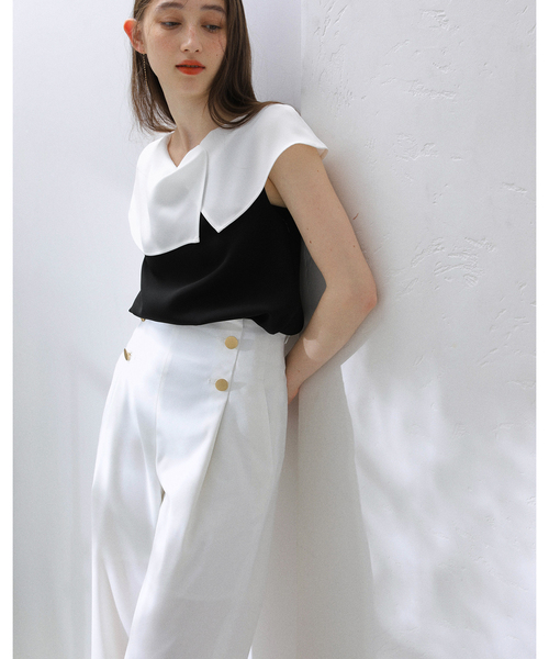 La TOTALITE（ラトータリテ）の「【洗える】ドレープブラウス（シャツ/ブラウス・レディース・チャコールグレー/ブラック/ホワイト系その他・FREE）」の7枚目の写真