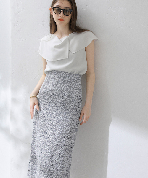 La TOTALITE（ラトータリテ）の「【洗える】ドレープブラウス（シャツ/ブラウス・レディース・チャコールグレー/ブラック/ホワイト系その他・FREE）」の14枚目の写真