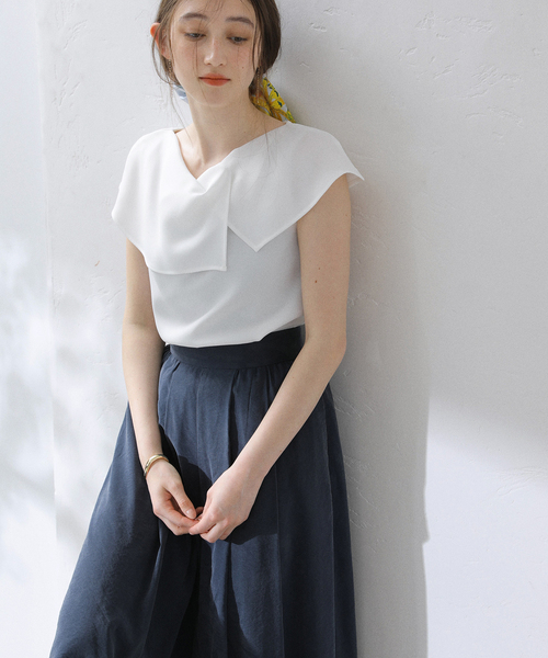 La TOTALITE（ラトータリテ）の「【洗える】ドレープブラウス（シャツ/ブラウス・レディース・チャコールグレー/ブラック/ホワイト系その他・FREE）」の20枚目の写真