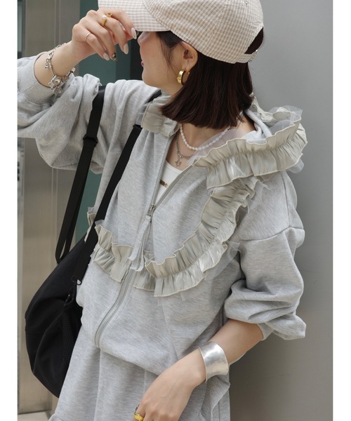 jumelle（ジュメロ）の「design frill parka（パーカー・レディース・グレー・FREE）」の10枚目の写真