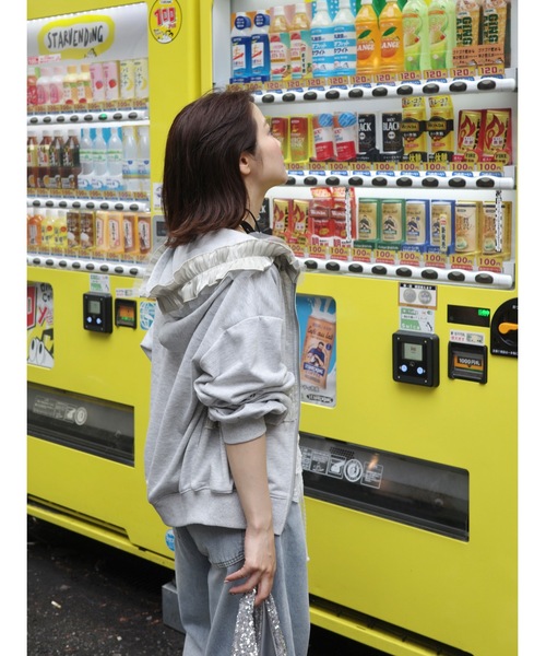 jumelle（ジュメロ）の「design frill parka（パーカー・レディース・グレー・FREE）」の15枚目の写真