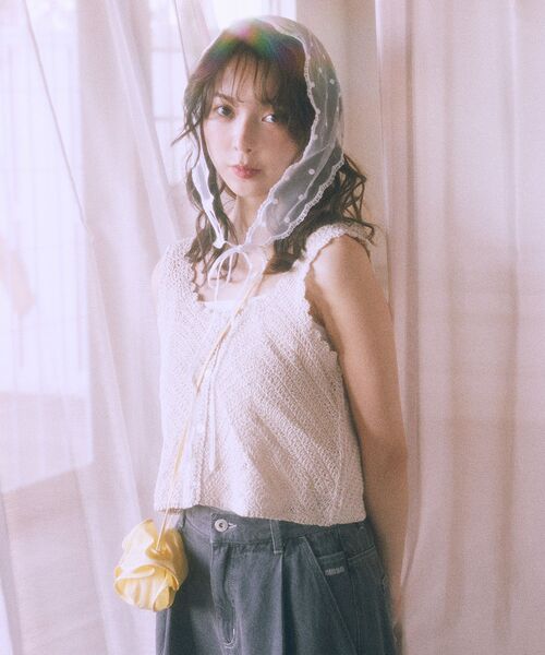 earth music&ecology（アースミュージックアンドエコロジー）の「ペタルモチーフミニショルダーバッグ（ショルダーバッグ・レディース・ピンク/サックスブルー/ブラック/ライトイエロー・FREE）」の6枚目の写真