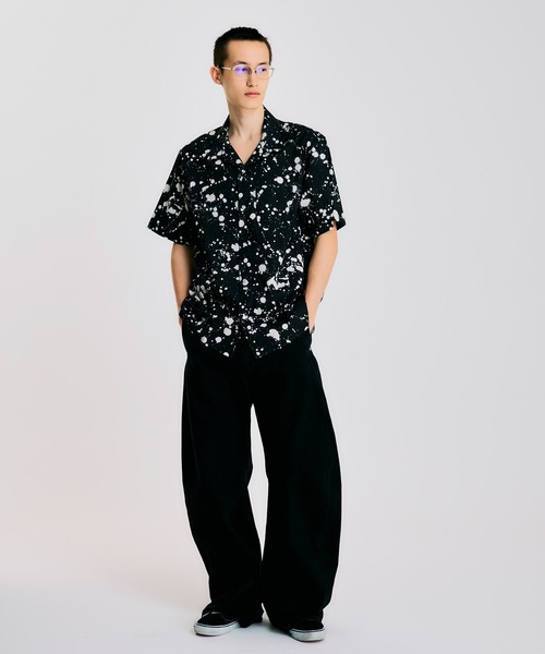 NOISE MAKER（ノイズメーカー）の「ペイント柄オープンカラーシャツ【MADE IN JAPAN】（シャツ/ブラウス・メンズ・ブラック・XL/L/M）」の3枚目の写真