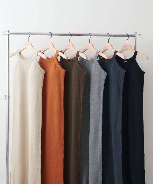 DISCOAT(ディスコート)の「カップ付ワッフルアメスリワンピース《WEB限定カラー・サイズあり》(ワンピース・レディース・ネイビー/オレンジ/ダークブラウン/グレー/ブラック/ライトベージュ・MEDIUM/SP/MT)」の16枚目の写真