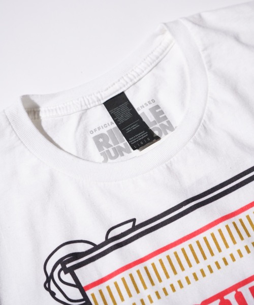 THRIFTY LOOK(スリフティールック)の「THRIFTY LOOK / スリフティールック THRIFTY "CUP NOODLES" TEE カップヌードル 企業ロゴ 企業Tシャツ(Tシャツ/カットソー・メンズ・ブラック/ホワイト/ホワイト系1・LARGE/X-LARGE/MEDIUM)」の5枚目の写真
