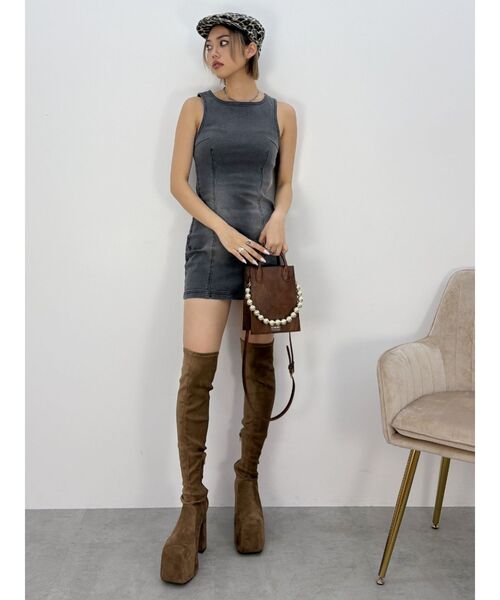 EVRIS（エヴリス）の「ボールチェーンモチーフスクエアショルダーBAG（ショルダーバッグ・レディース・ブラウン/ブルー/ブラック・FREE）」の16枚目の写真