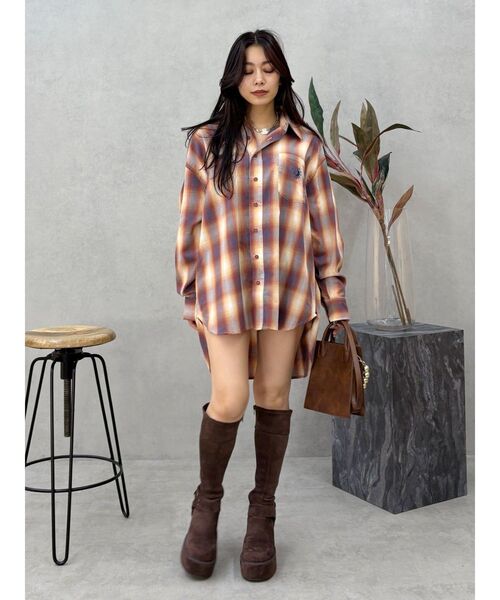 EVRIS（エヴリス）の「ボールチェーンモチーフスクエアショルダーBAG（ショルダーバッグ・レディース・ブラウン/ブルー/ブラック・FREE）」の17枚目の写真