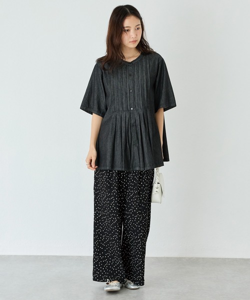 LAVEANGE（ラビアンジェ）の「デニムタックブラウス（シャツ/ブラウス・レディース・ネイビー/ブラック・4L/3L/LL/M/5L）」の18枚目の写真