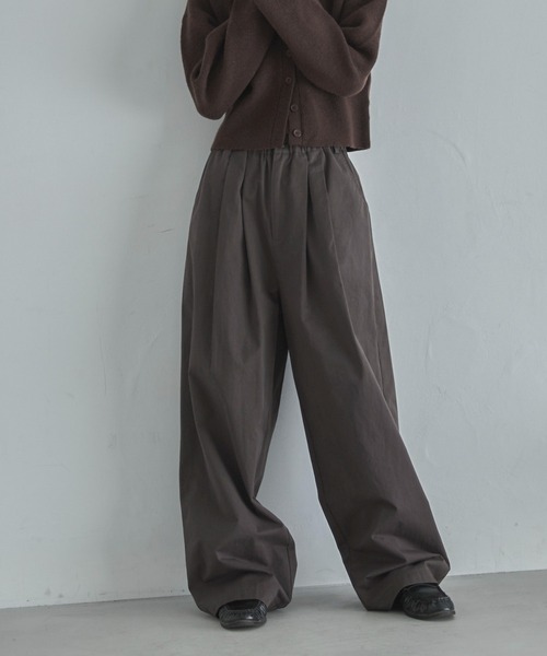 feepur（フェピュール）の「コクーンチノイージーパンツ（その他パンツ・レディース・ブラック/ブラウン/アイボリー・MEDIUM/SMALL/TALL）」の3枚目の写真